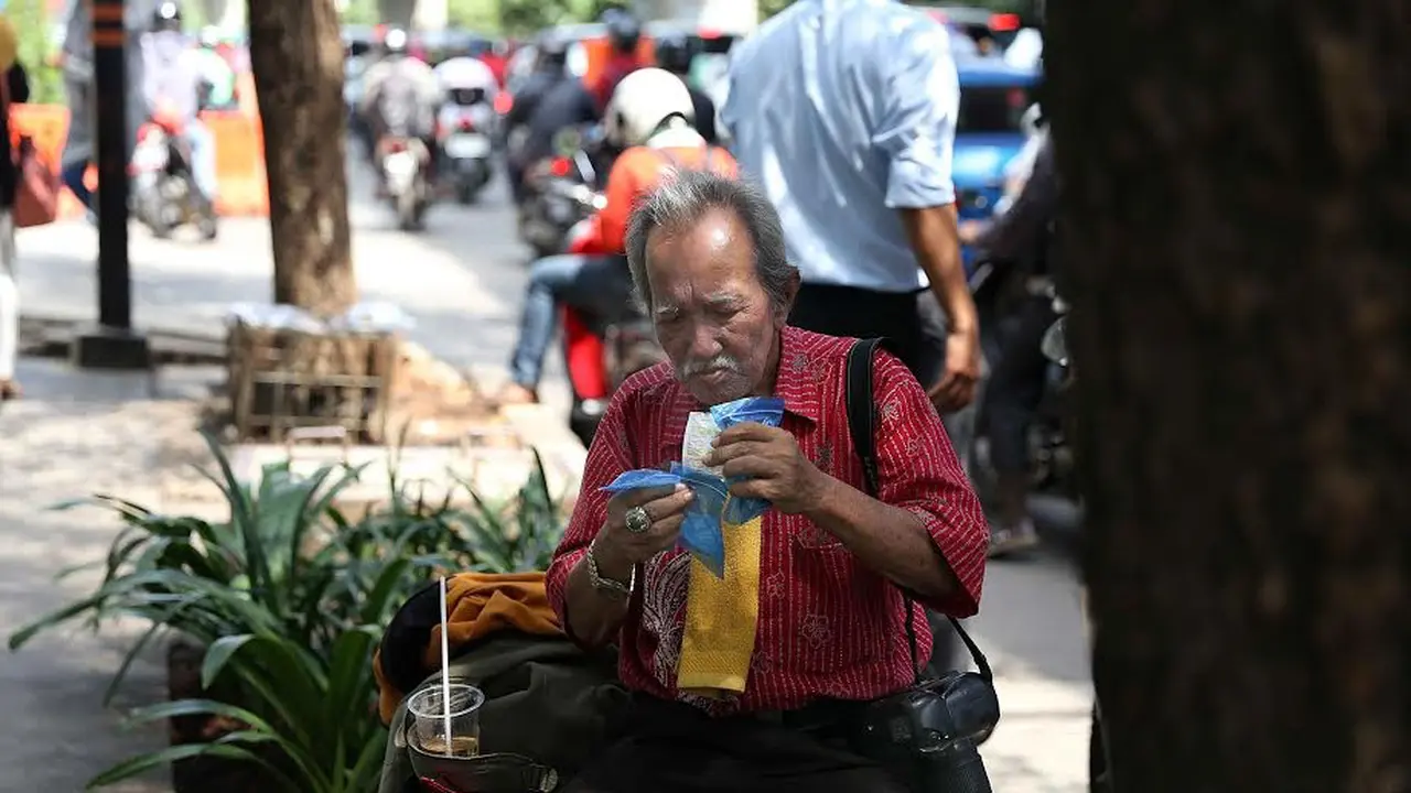 [Bintang] Tukang Foto 