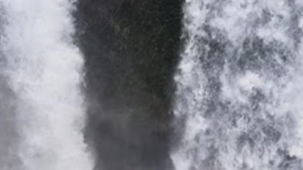 4. Curug Bengkawah<br>