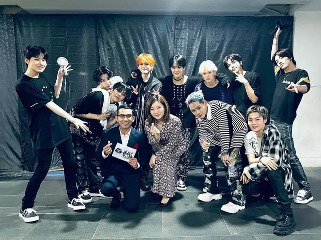 Indra Herlambang dan Artis Kpop, Treasure (Sumber: Instagram/indraherlambang)
