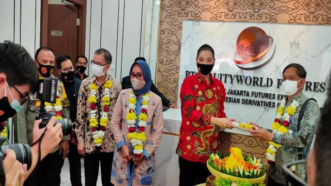 Pre Opening kantor Equityworld Future Cirebon dengan komitmen mengedepankan edukasi investasi. Foto (Liputan6.com / Panji Prayitno)