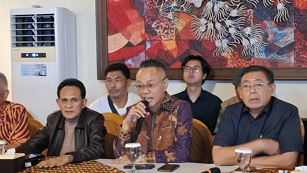 Peradi Bersatu Akan Surati MA, Minta Roy Suryo Ditahan saat Sidang