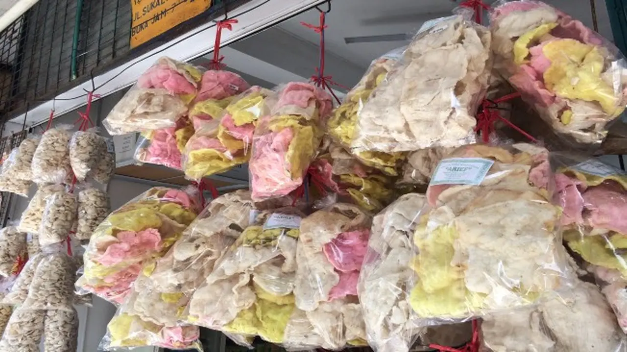 Perjalanan Kerupuk Melarat Cirebon Dari Camilan Yang Terbuang Kini Diburu Orang