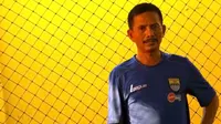Pelatih Persib Doakan Bosnya Pulih dari Serangan Jantung