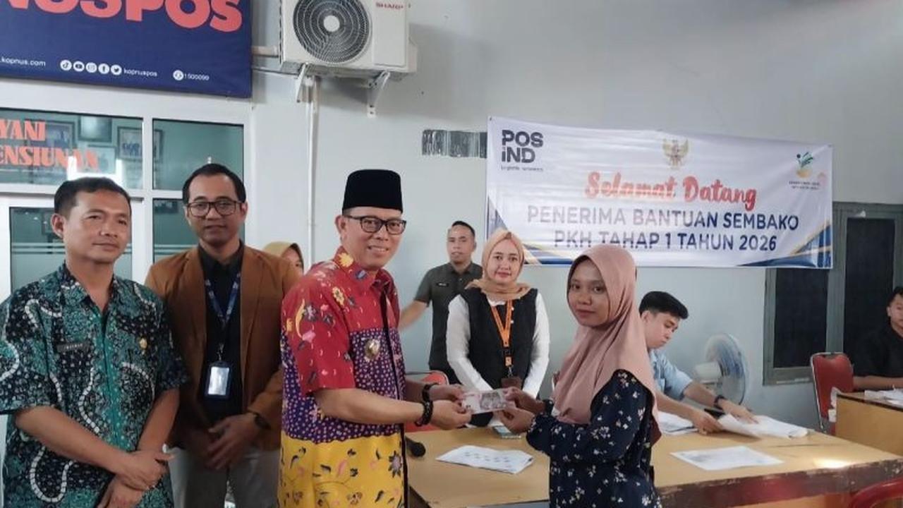 Kantor Pos Baturaja Salurkan Bansos PKH dan BPNT untuk Ribuan KPM di OKU Raya, Jaga Daya Beli Masyarakat