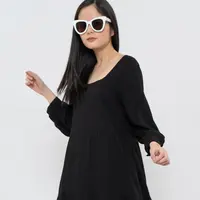 Deretan koleksi dari COTTONINK yang sempurna samarkan bentuk tubuh yang tak diinginkan agar total look jadi lebih proporsional.