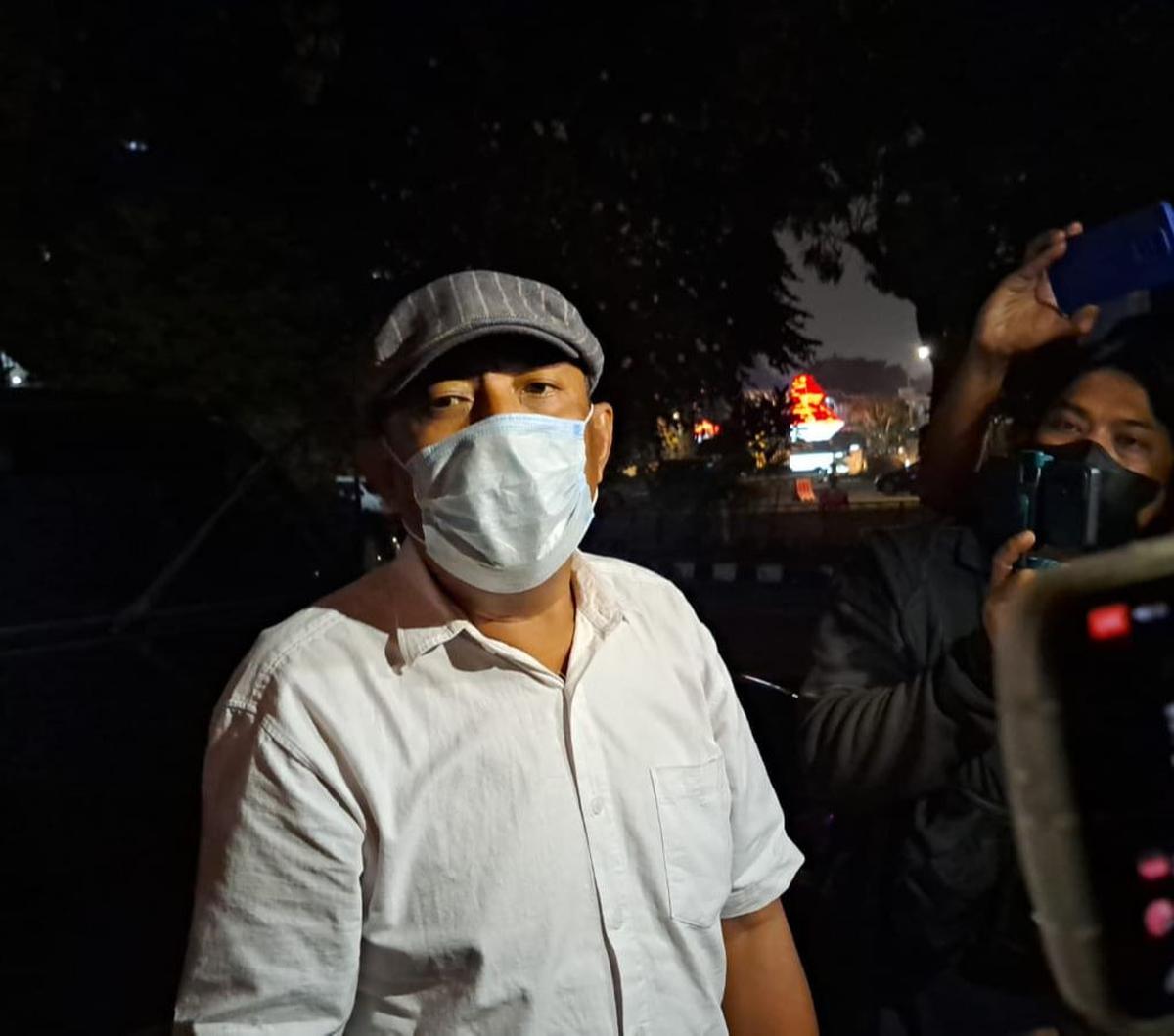 Sebelumnya, para pemeran yang telah menjalani pemeriksaan mengaku menjadi korban dari rumah produksi film porno. Mereka mengaku ditipu tersangka sutradara I dalam kasus tersebut.&nbsp;&nbsp;<br>