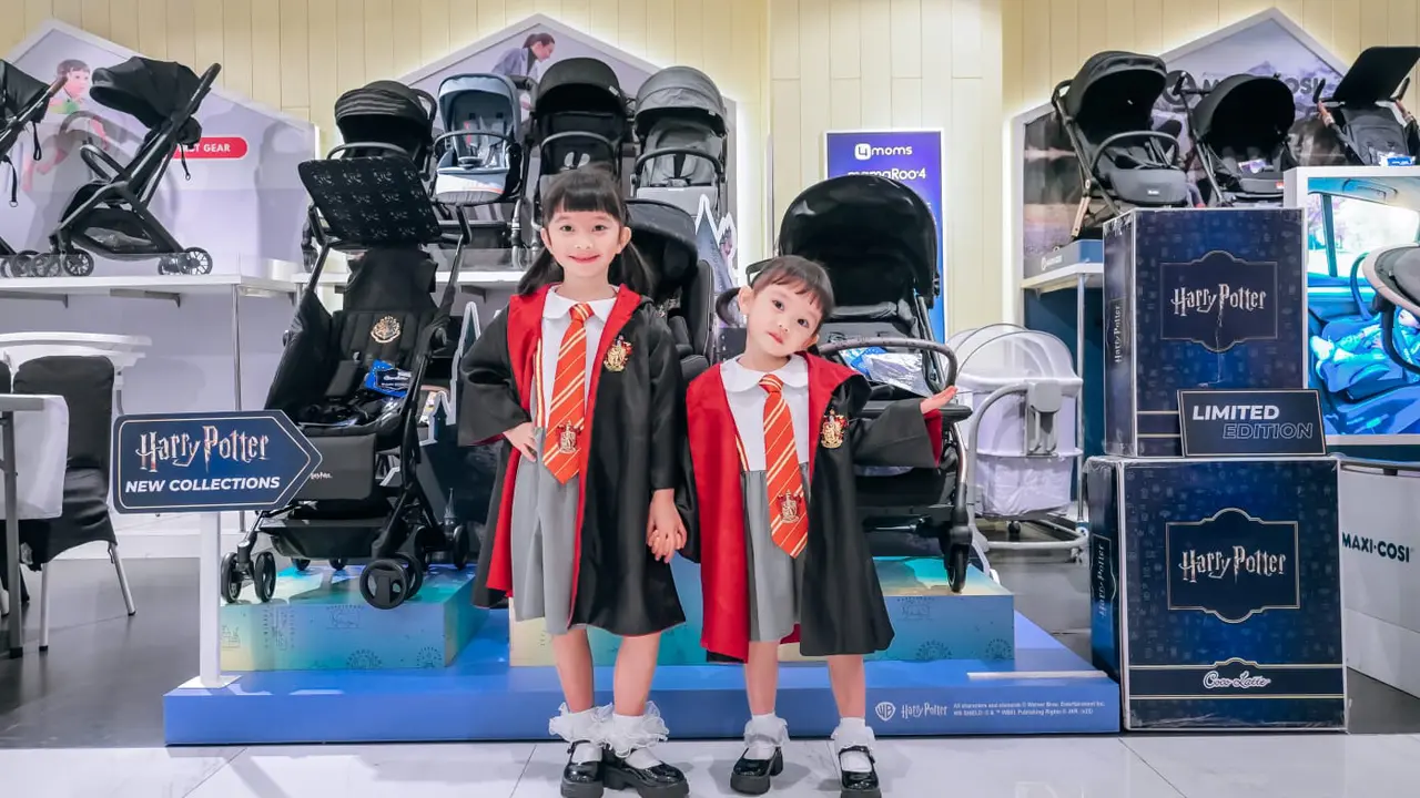 Bergaya di Liburan Akhir Tahun dengan Stroller Edisi Harry Potter