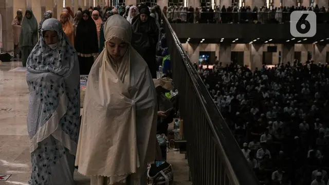 Malam 25 Ramadan, Ribuan Jamaah Khusyuk Menjemput Lailatul Qadar di Masjid Istiqlal