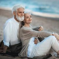 6400 Wallpaper Kakek Nenek Romantis HD Terbaru