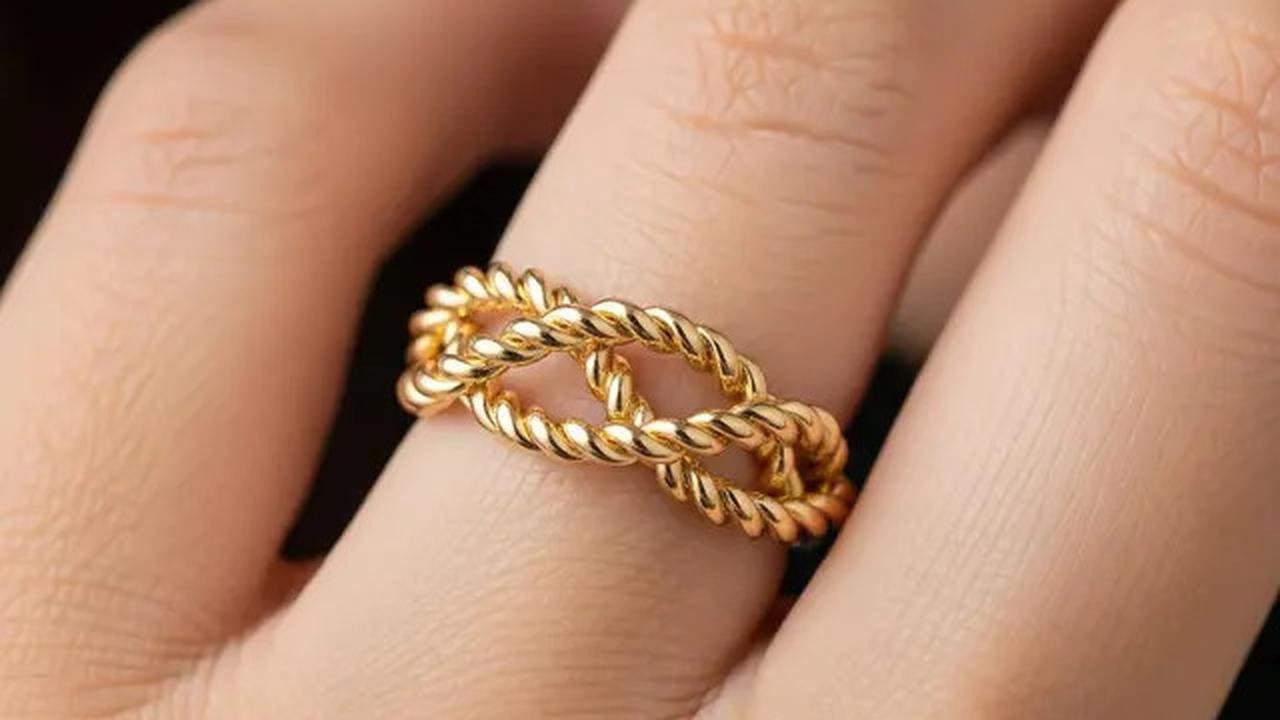10 Model Cincin Emas 24k Motif Vintage Tak Lekang Waktu, Investasi Sekaligus Gaya Abadi