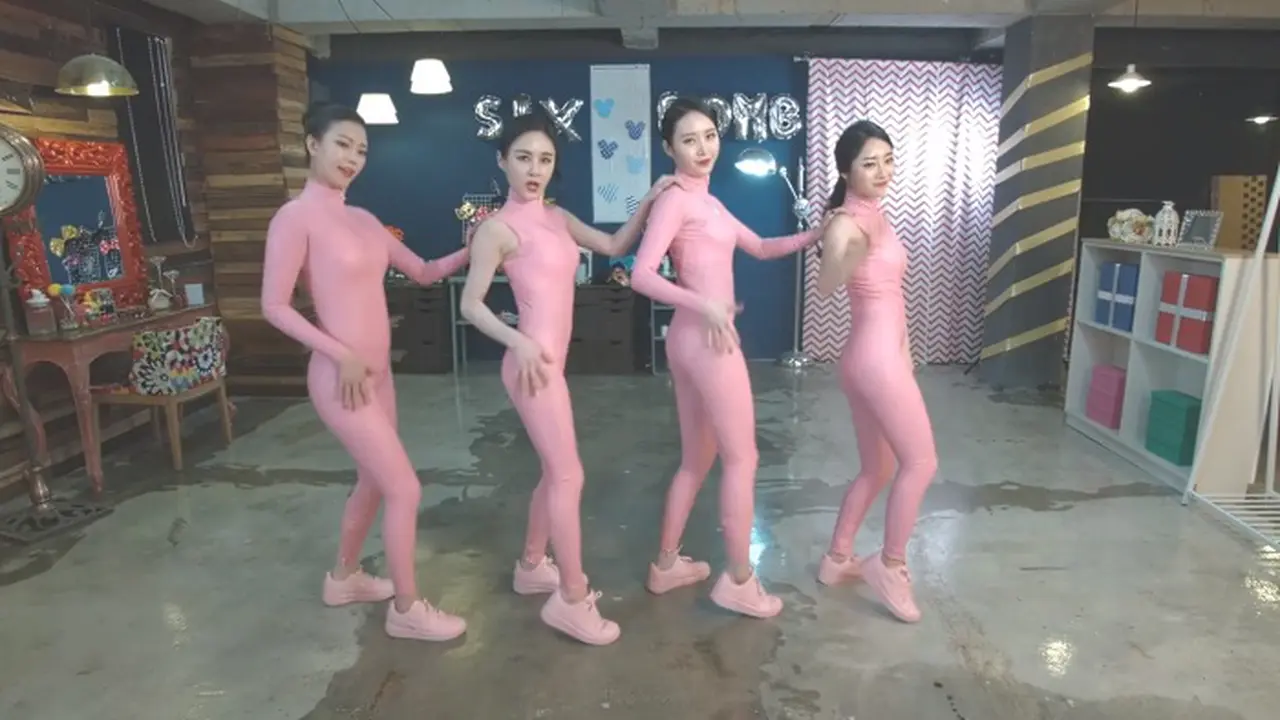 Six Bomb
