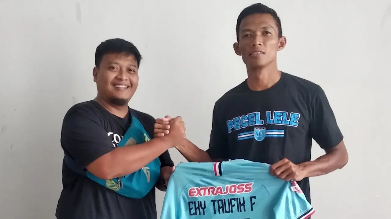 Eky Taufik, Persela Lamongan