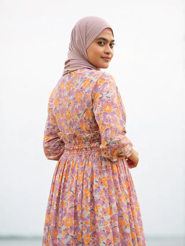 Gamis Payung Kombinasi Kerut di Pinggang