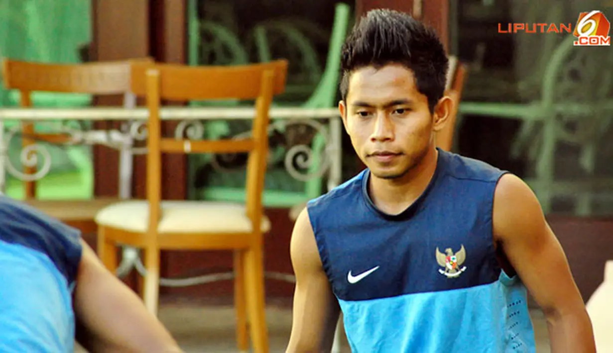 Latihan Timnas Indonesia Minggu (25/11/2012) di Hotel Horses Golden Palace, Kuala Lumpur, Malaysia.  tempat menginap Pemain Timnas Piala AFF 2012.
