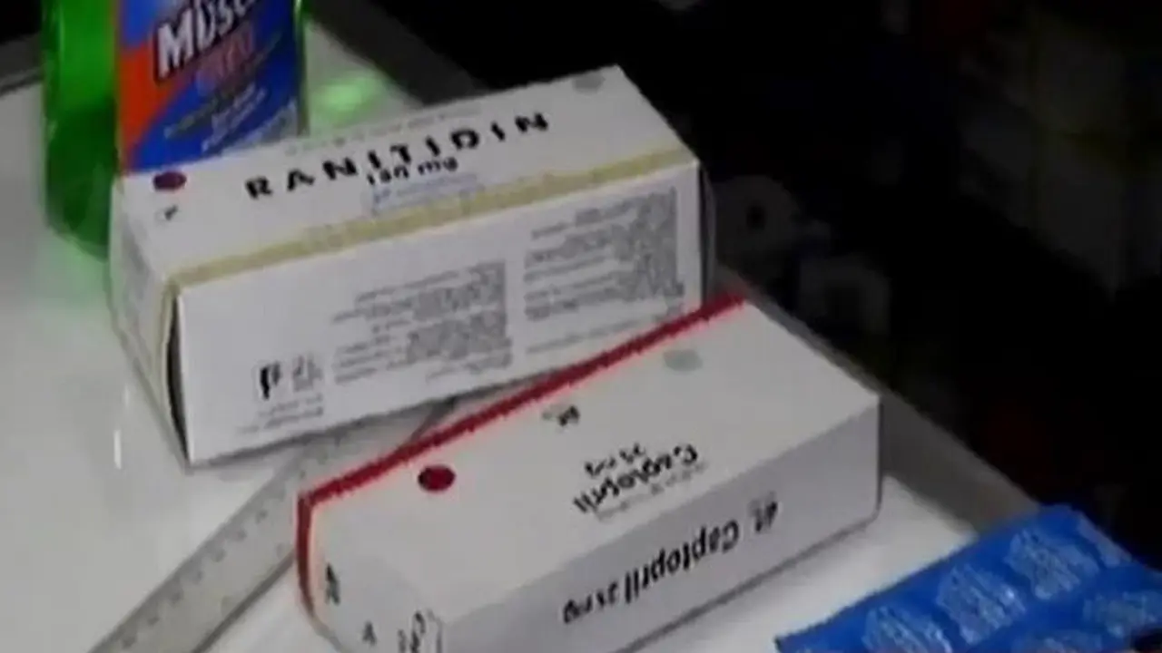 Penggerebekan Toko Obat
