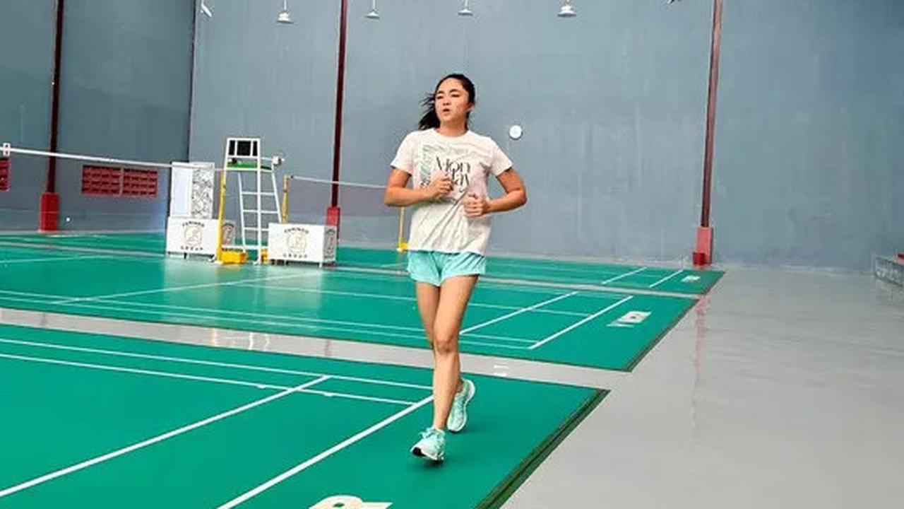Cantik dan Modis, Deretan Potret Olahraga Marshanda Outfitnya Sederhana Tapi Elegan