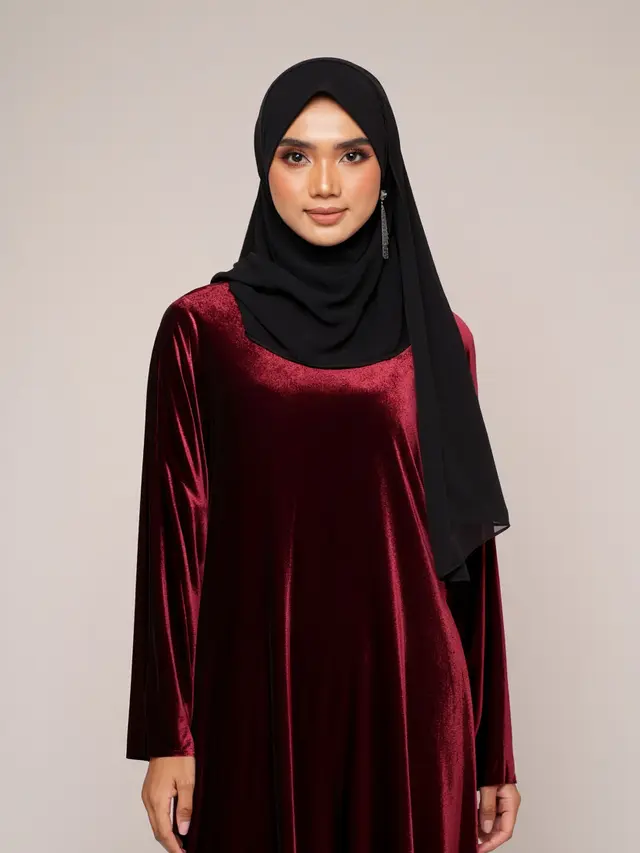 Gamis Kaftan Beludru Mewah (Foto: Reve Art AI)