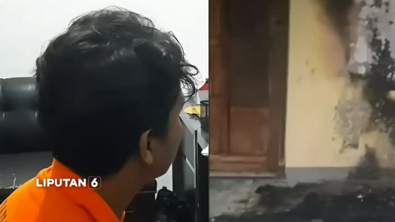 Debt collector bakar rumah nasabah