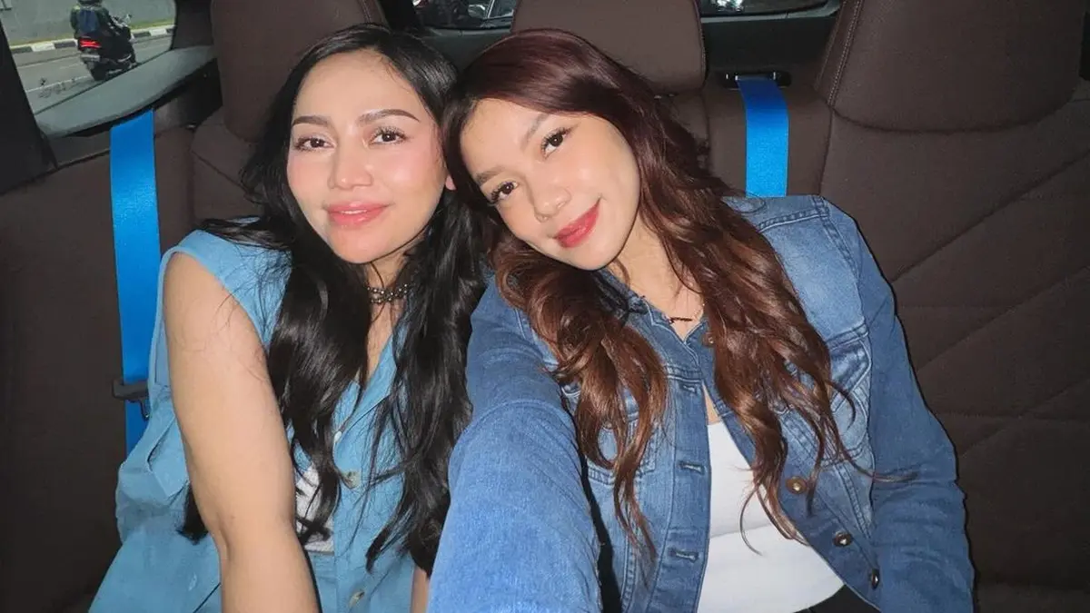 Rachel Vennya Kenalkan Pacar Baru Okin Mantan Suaminya ke Anak-anak, Ternyata  Sempat Ikut Aksi Bela Palestina Bareng-Bareng - ShowBiz Liputan6.com