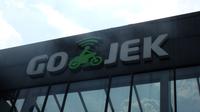 Logo Go-Jek di Kantor Go-Jek di Kemang, Jakarta. Liputan6.com/Mochamad Wahyu Hidayat