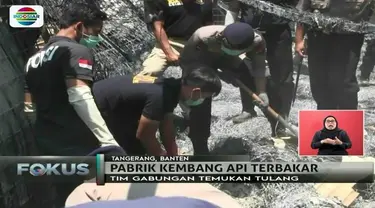 Olah TKP di lokasi ledakan pabrik kembang api di Kosambi, Tangerang, petugas temukan potongan tulang.