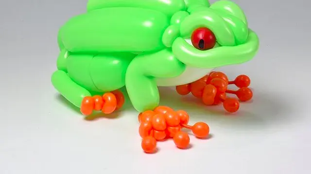karya seni dari balon