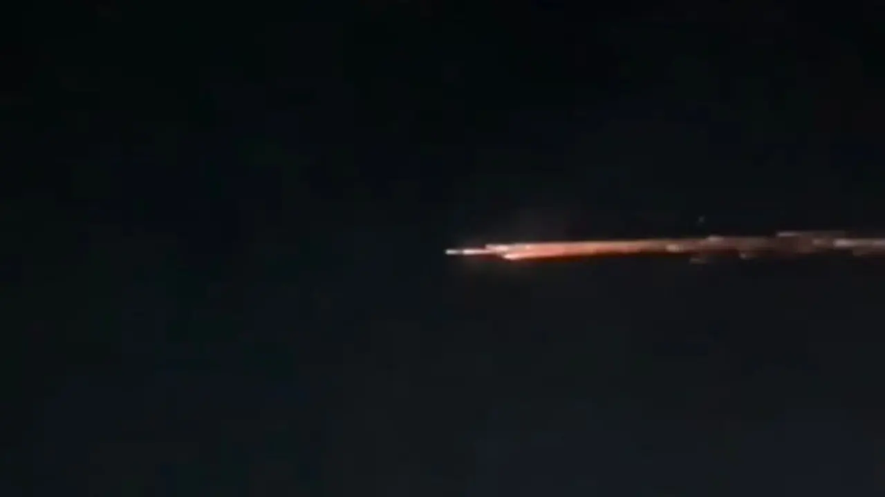 Ternyata Bukan Meteor, BRIN Ungkap Cahaya Misterius di Langit Lampung