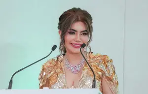 Prof. Deby Vinski Harumkan Nama Indonesia di Inggris, Hadiri World Consensus Bersejarah di London