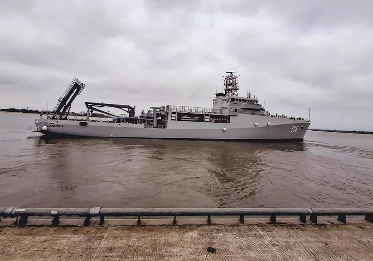 FOTO: KRI Canopus 936 Mulai Pelayaran Perdana Menuju Indonesia