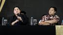 Ketua Umum PSSI, Erick Thohir (kiri) memberikan keterangan di samping Ketua Steering Committee Piala Presiden 2025, Maruarar Sirait dalam konferensi pers Piala Presiden 2025 di Menara Danareksa, Jakarta, Jumat (13/06/2025). (Bola.com/Bagaskara Lazuardi)