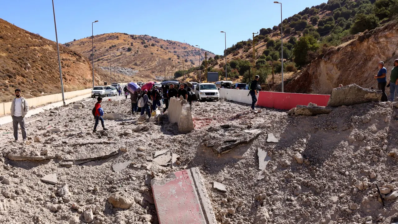 Sepuluh Hari Terakhir, 300.000 Orang Lebih Menyeberang dari Lebanon ke Suriah