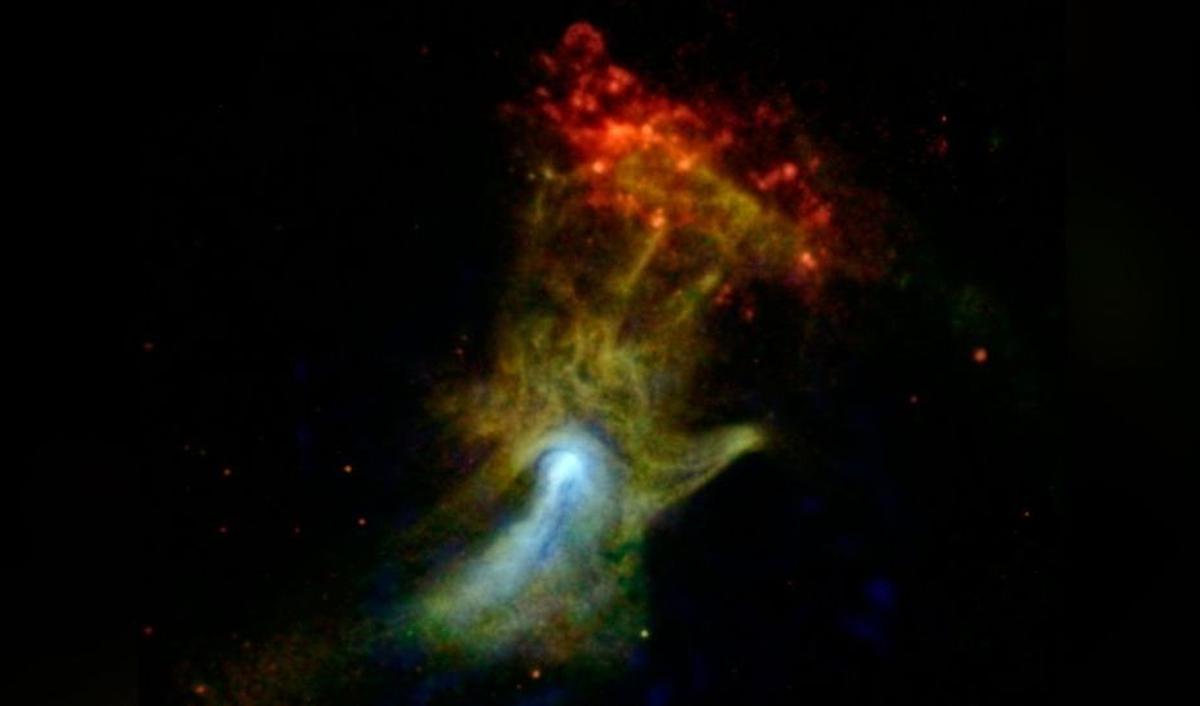 <b>Nebula Tangan Dewa&nbsp;</b><br>