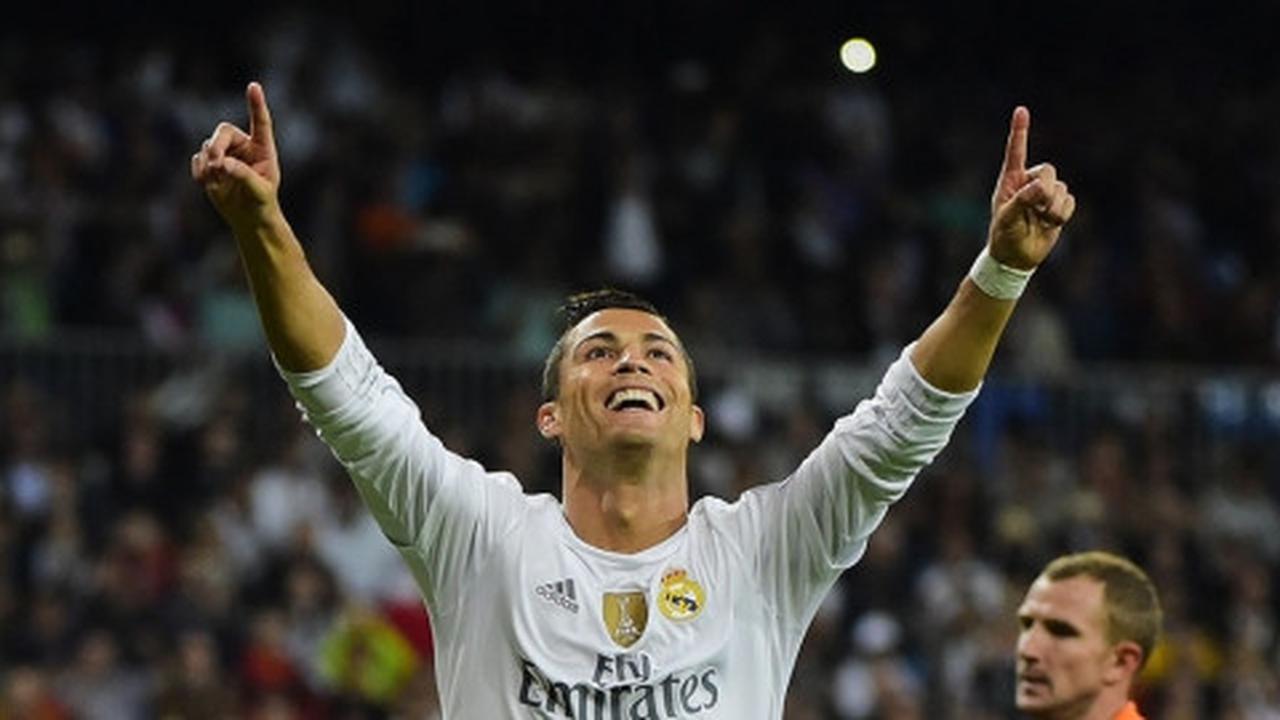 Salgado: Ronaldo hebat, bisa tandingi Messi