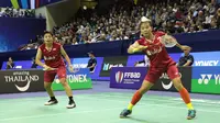 Ganda putri Indonesia Greysia Polii / Apriyani Rahayu lolos ke final Prancis Terbuka Super Series 2017. Greysia / Polii menyingkirkan Juara Dunia 2017 Chen Qingchen / Jia Yifan, Sabtu (28/10/2017). (Humas PP PBSI)