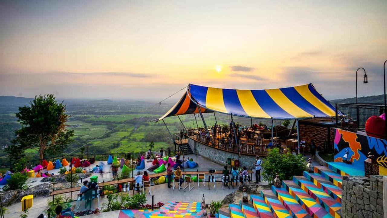 Spot Foto Obelix Hills