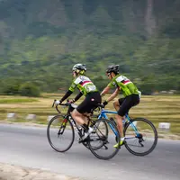 Rayakan Hari Olahraga Nasional dengan berlibur ke destinasi wisata sambil berolahraga (foto: tiket.com.dok)