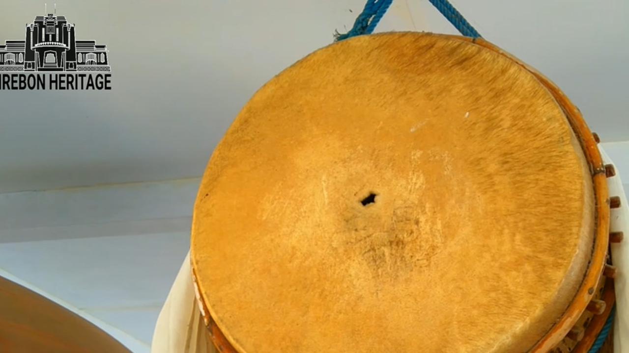 Tiba-Tiba Bolong Setelah Tak Boleh Dipinjam