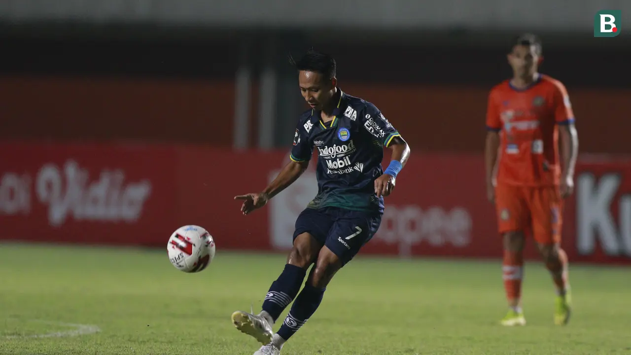 Persib Bandung vs Persiraja Banda Aceh