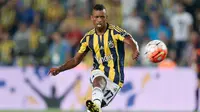 Luis Nani pindah ke Fenerbahce dari Manchester United musim lalu dan hanya bertahan satu musim sebelum memutuskan hijrah ke Valencia. (www.squawka.com)