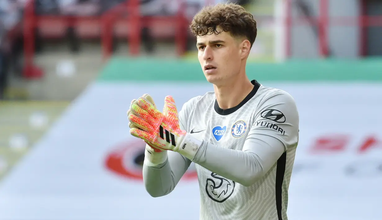 Kepa Arrizabalaga - The Blues membuat kejutan saat memboyong kiper Athletic Bilbao ini dengan biaya 71 juta poundsterling pada 2018 silam. Nilai itu pun membuat Kepa menjadi kiper termahal di dunia.
Sayang, Kepa tak mampu menunjukkan performa konsisten di Chelsea. (AFP/Pool/Rui Vieira)