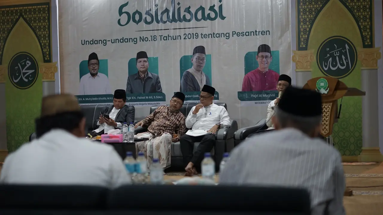 Sosialisasi Undang-Undang No. 18 Tahun 2019 tentang Pesantren di Pondok Pesantren As’ad, Kota Jambi, Rabu (16/10/2024) (Istimewa)