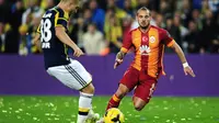 Gelandang Galatasaray, Wesley Sneijder, diharapkan bisa mengembalikan performa terbaik Chelsea.