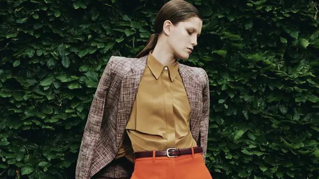 Koleksi Pakaian Victoria Beckham Edisi Valentine/Instagram @victoriabeckham