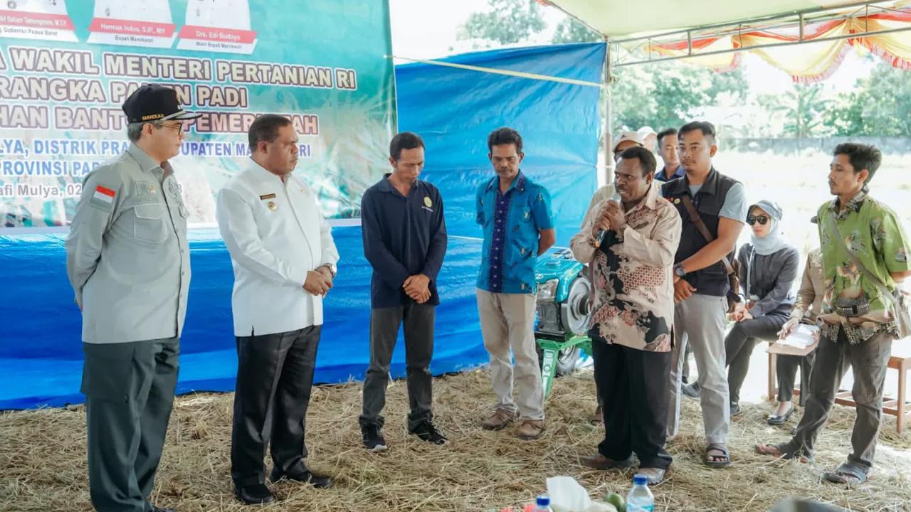 Ditambahnya, gerakan pangan lokal mengedepankan pembelian di pasar-pasar khususnya pangan umbi-umbian.