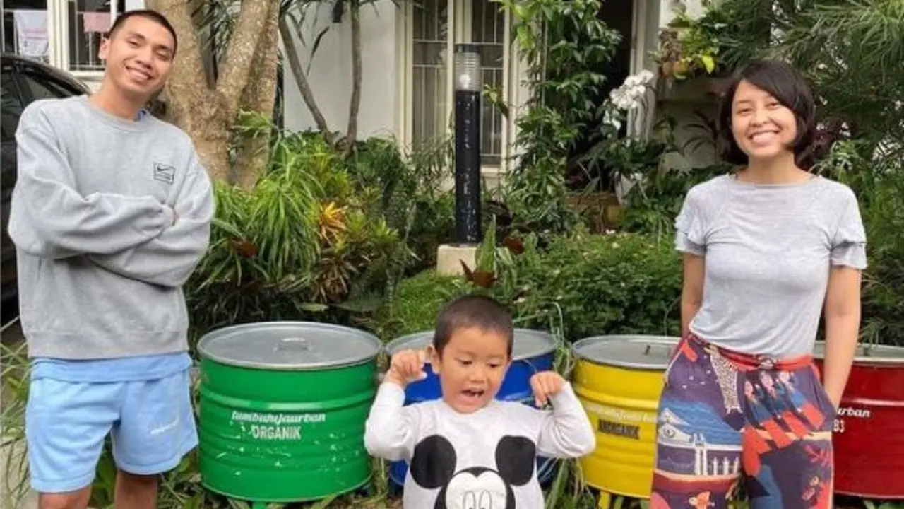 Keluarga Rayi RAN dan Dila Hadju