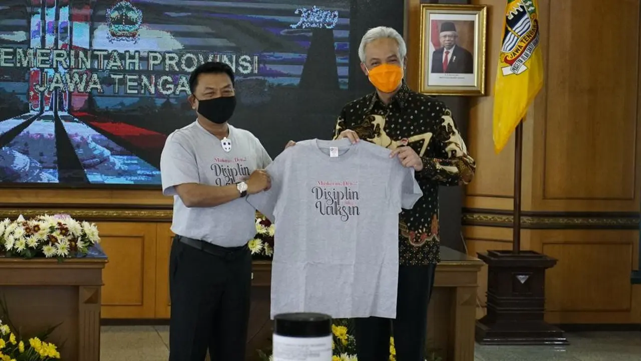 Kepala Staf Kepresidenan Jenderal (Purn) Moeldoko bertemu Gubernur Jawa Tengah Ganjar Pranowo kampayekan protokol kesehatan 3 M melalui pendekatan budaya