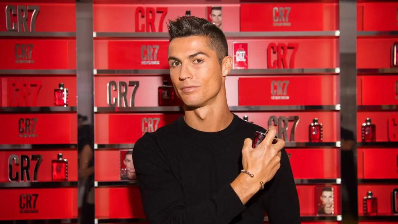 [Bintang] Cristiano Ronaldo