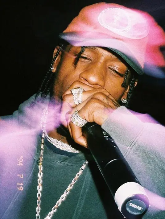 Komentar Travis Scott adalah hal yang mengagetkan mengingat ia sangat merahasiakan hubungannya dengan Kylie Jenner. (instagram/travisscott)