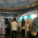 Gandeng Ibu ke Job Fair, Cerita Pemuda 19 Tahun Buang Gengsi Demi Masa Depan