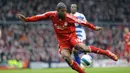 Ryan Babel. Sayap kiri Belanda berusia 36 tahun yang sejak awal musim 2022/2023 bermain bersama Eyupspor di kasta kedua Liga Turki ini tercatat pernah menjadi bagian Liverpool sejak awal musim 2007/2008 hingga pertengahan musim 2010/2011. Ia didatangkan dari Ajax Amsterdam pada awal musim 2007/2008 dengan nilai transfer 17,25 juta euro. Bersama Liverpool ia total tampil dalam 146 laga di semua ajang dengan torehan 22 gol dan 18 assist. Pada tengah musim 2010/2011 ia dilepas permanen ke TSG Hoffenheim dengan mahar 7 juta euro. (AFP/Paul Barker)